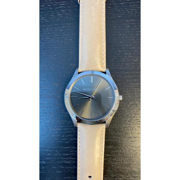 Michael Kors Men's Slim Runway Grey Dial Beige Leather Watch - Picture 4 of 5
